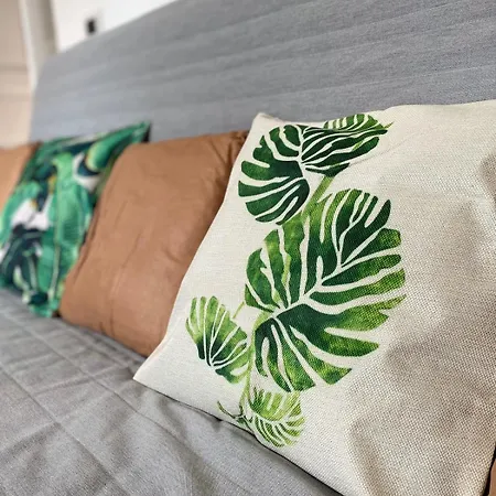 Apartment Happiness - Double